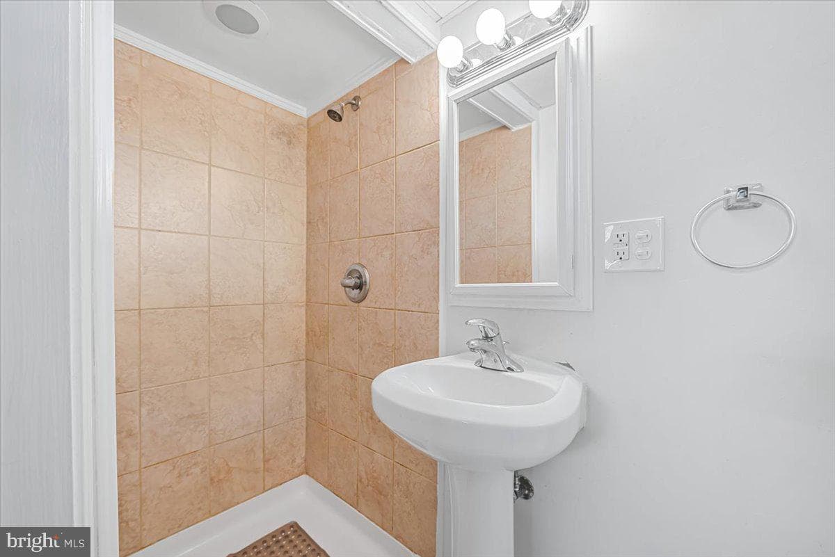6159 Northdale Road photo 22
