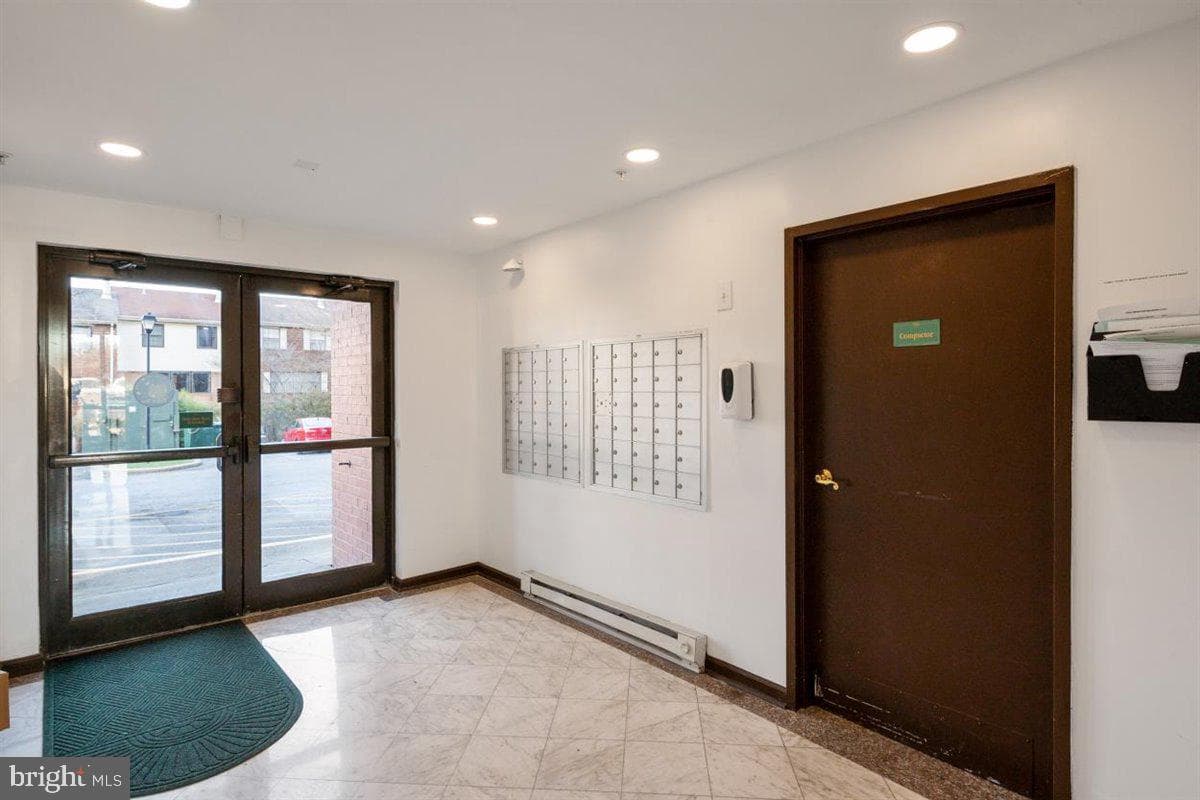 1 Smeton Place #1207 photo 33