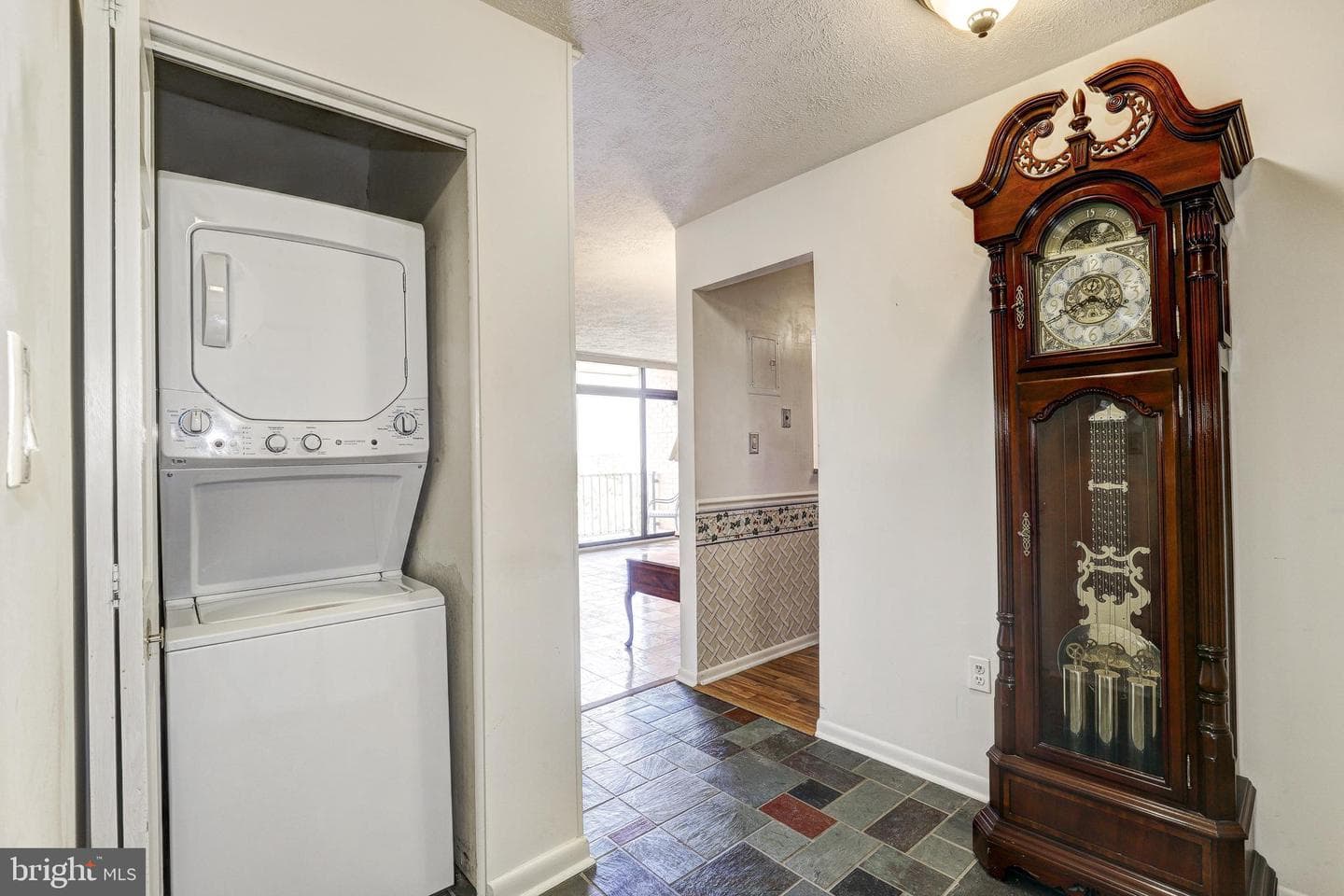 1 Smeton Place #1207 photo 8