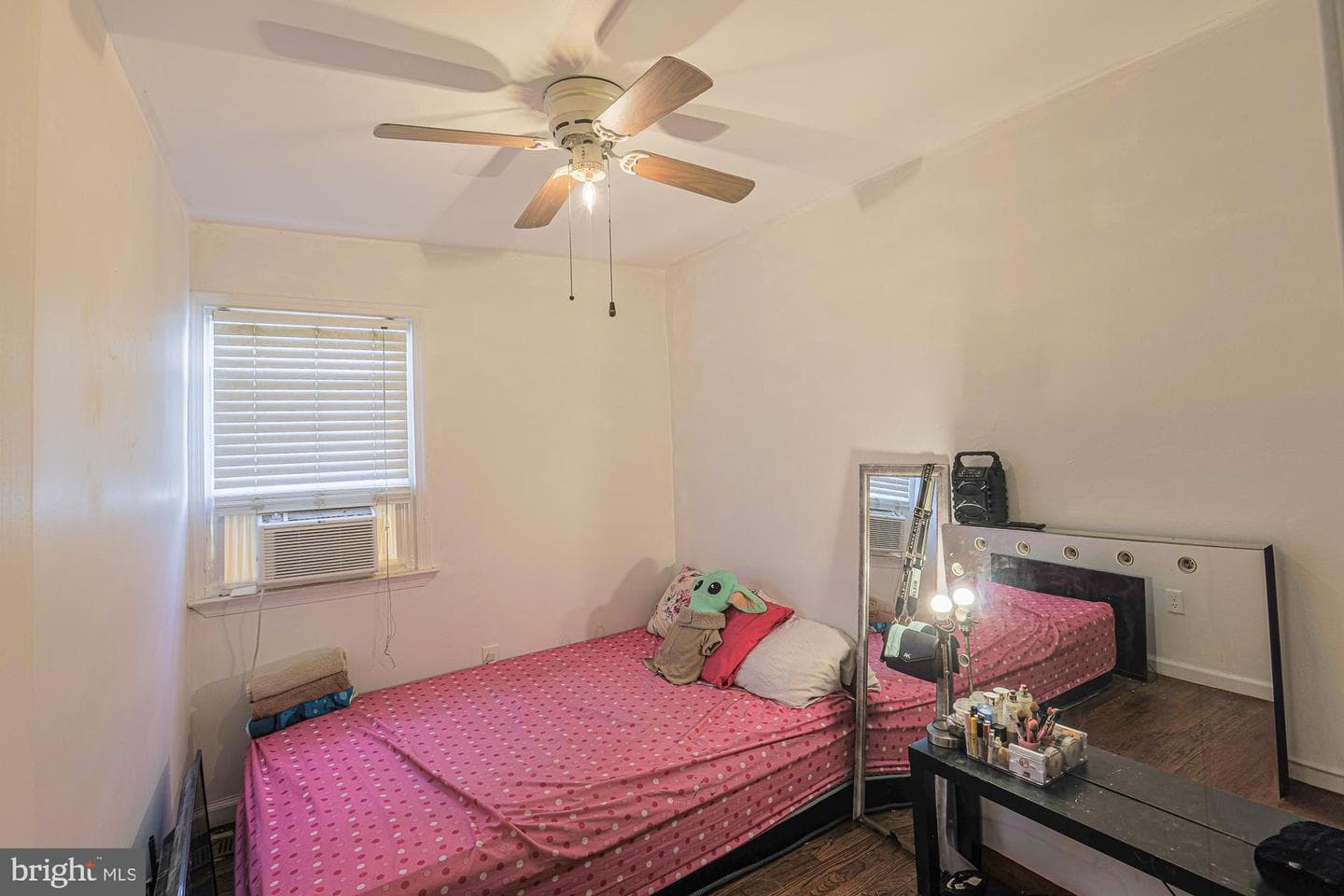 2707 Norfen Road photo 8