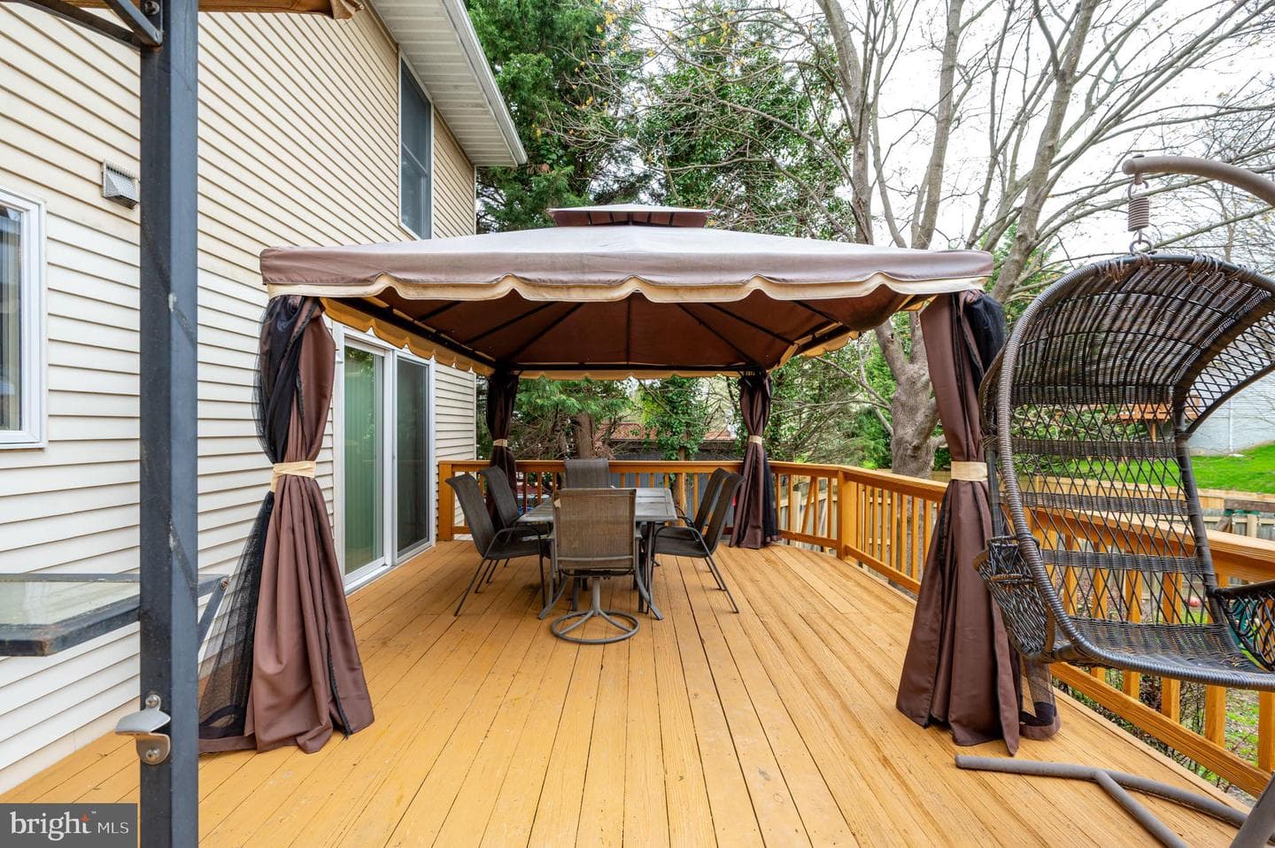 208 Berry Vine Drive photo 35
