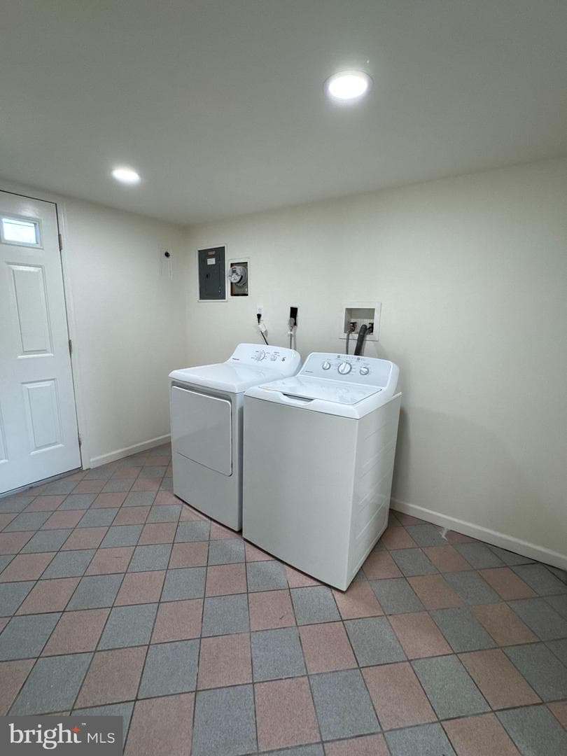 1305 Denbright Road photo 17