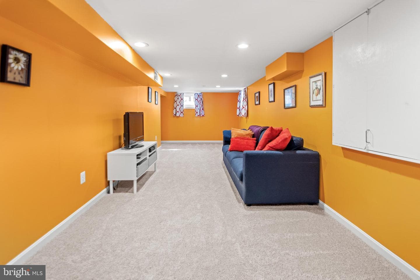 5716 Mineral photo 42