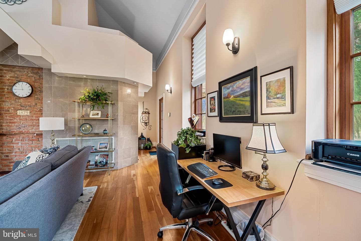 7 Stoddard Court photo 32