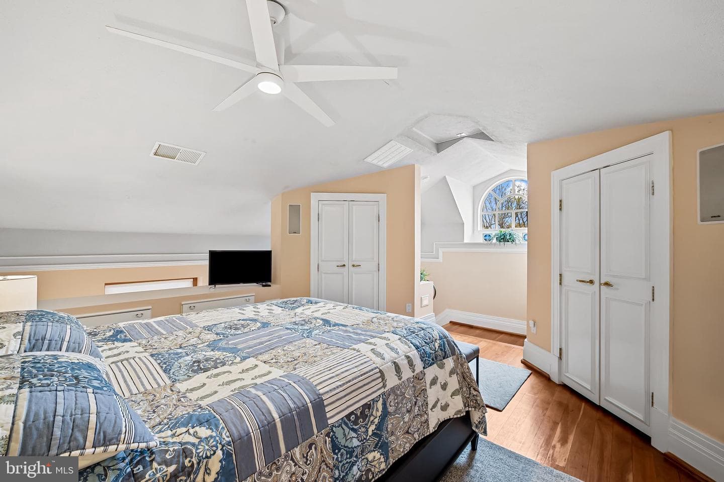 7 Stoddard Court photo 41