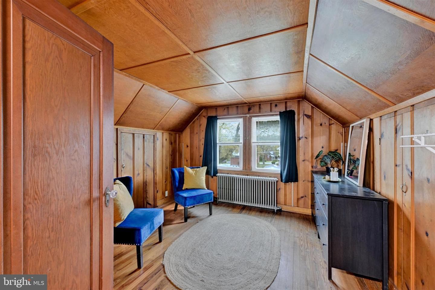 20 Leslie Avenue photo 25