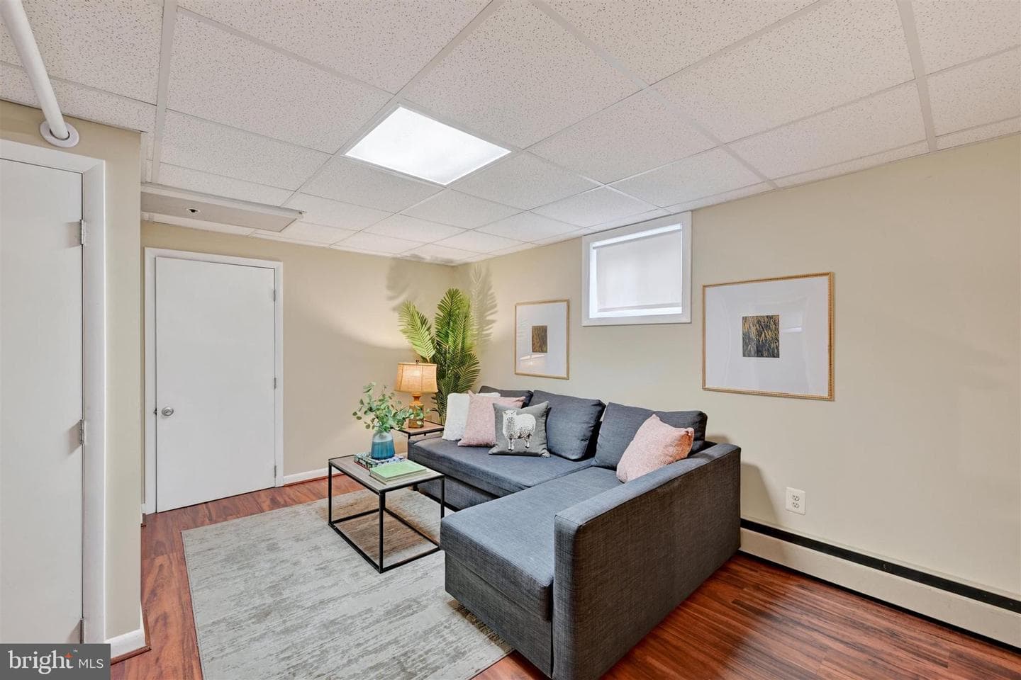 20 Leslie Avenue photo 27