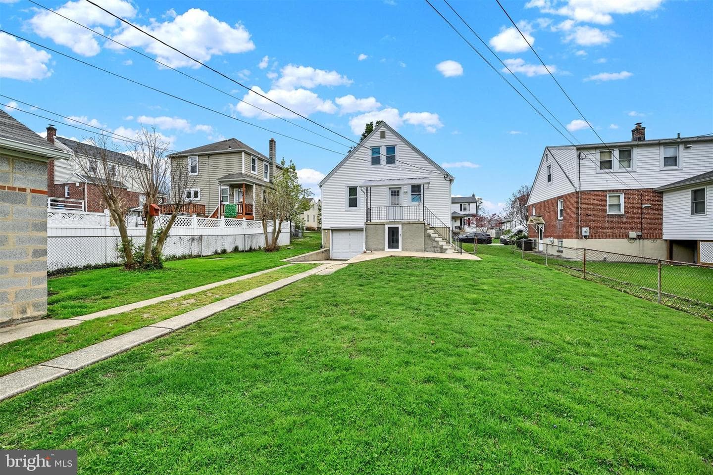 20 Leslie Avenue photo 41