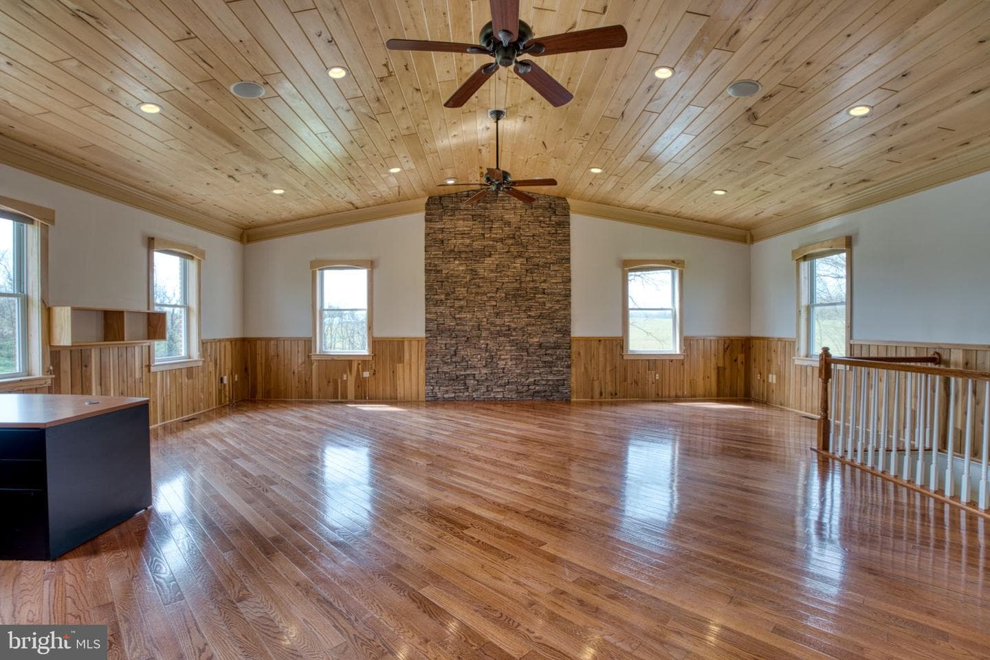 17634 Bruehl Road photo 20