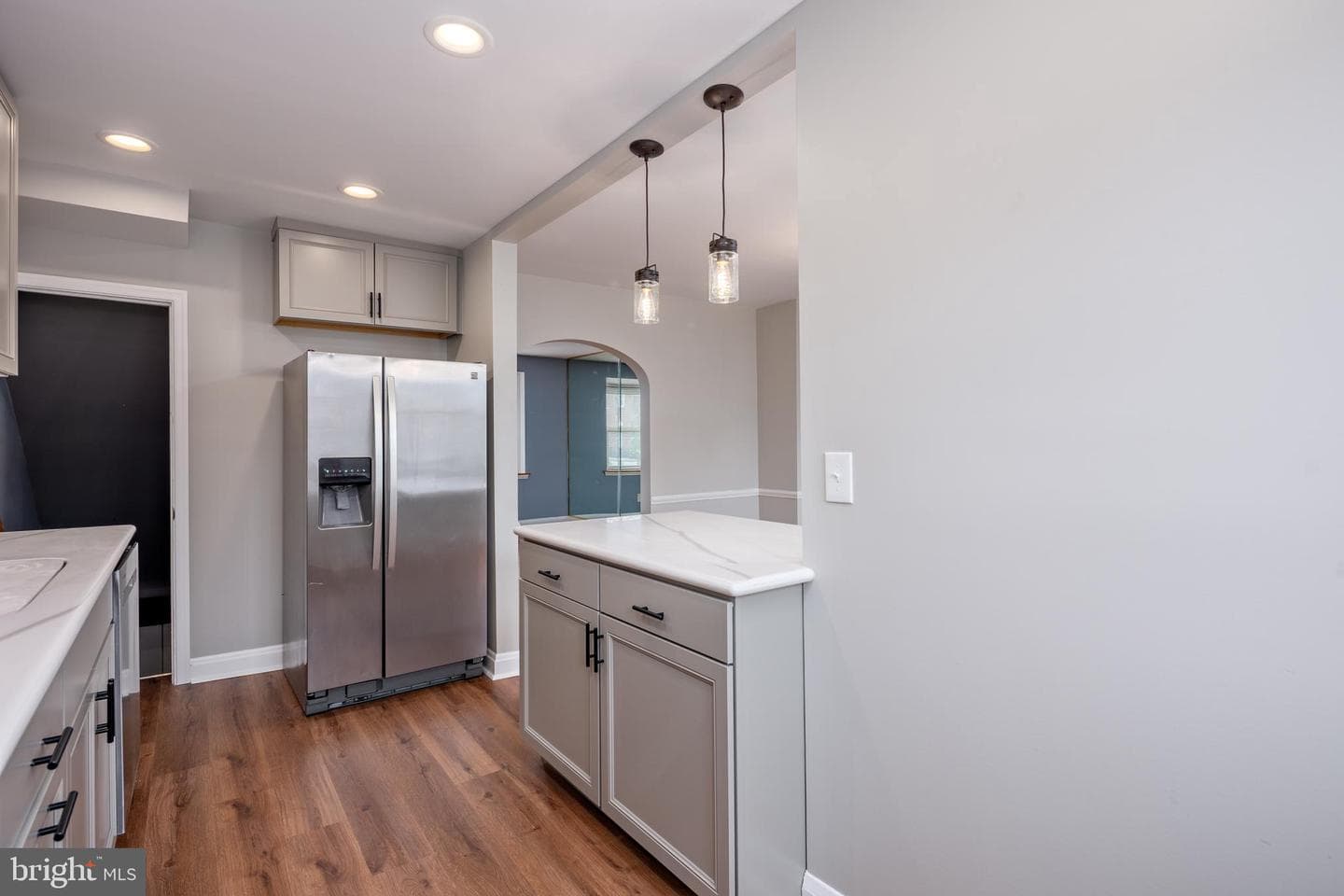 1621 Thetford Road photo 13