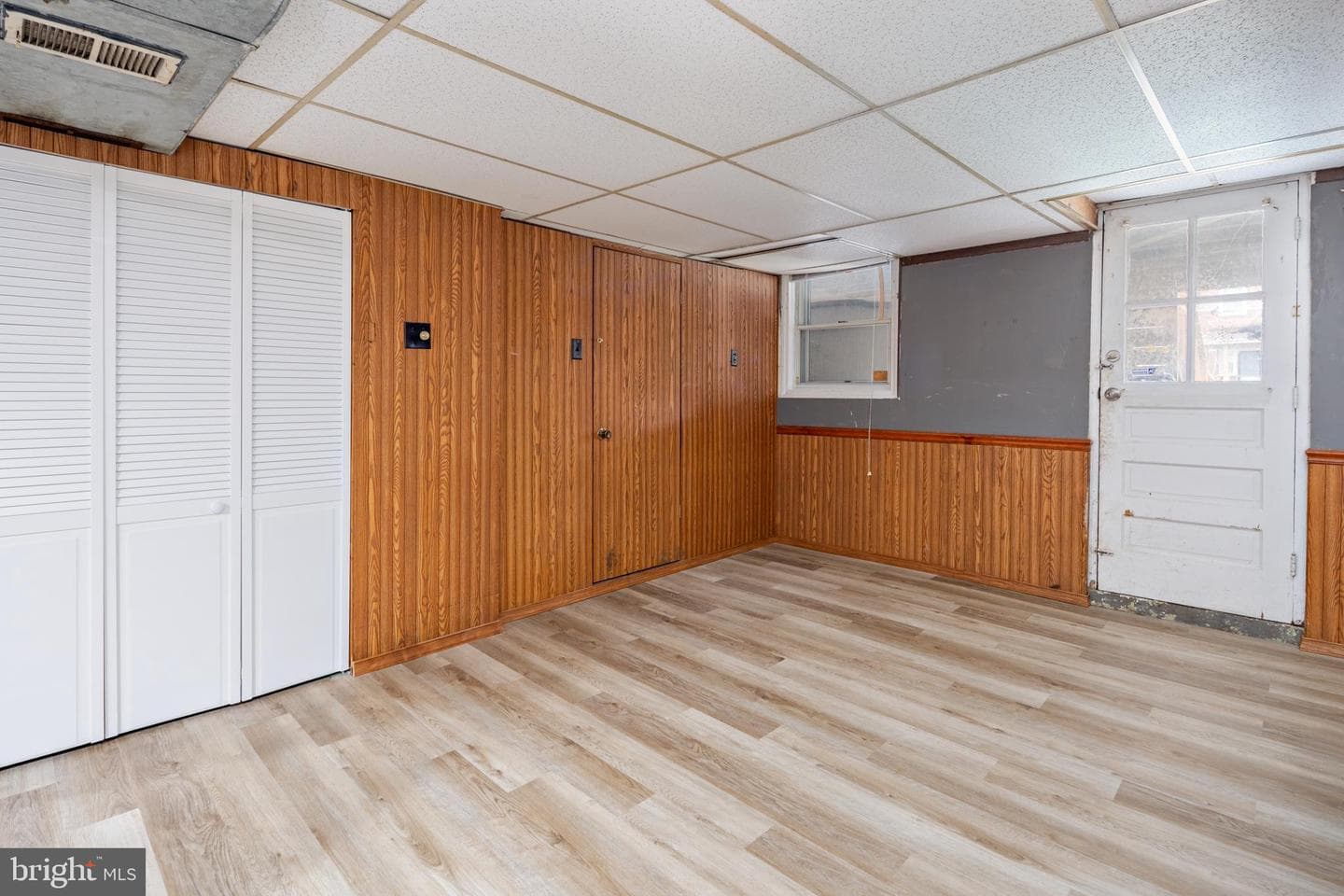 1621 Thetford Road photo 27