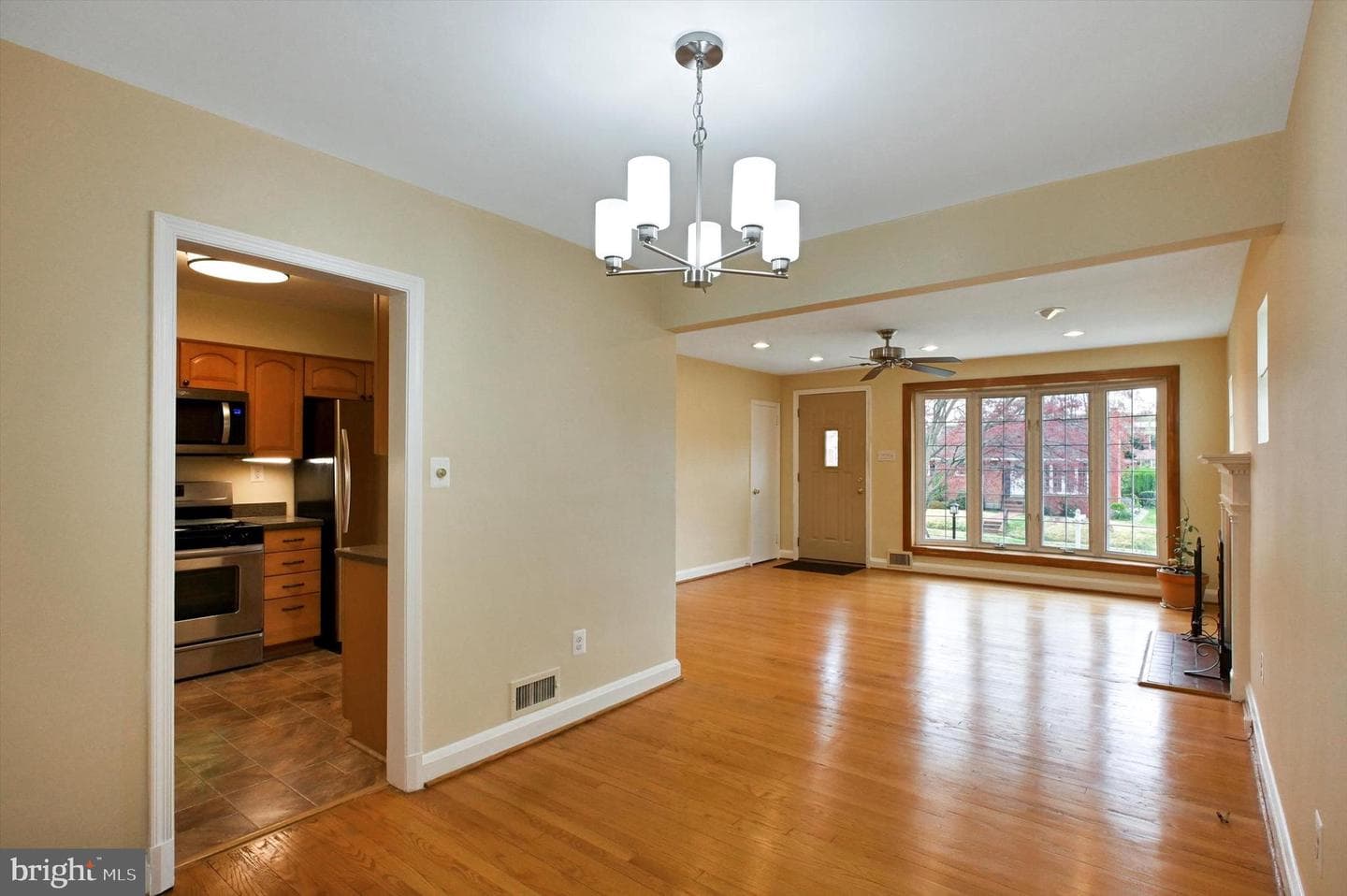 135 Dublin Drive photo 10
