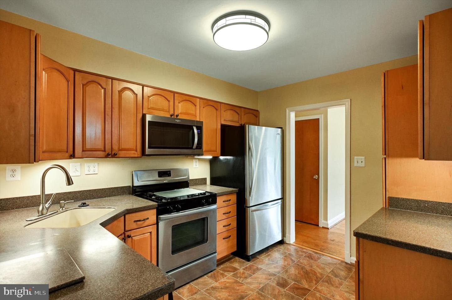 135 Dublin Drive photo 14