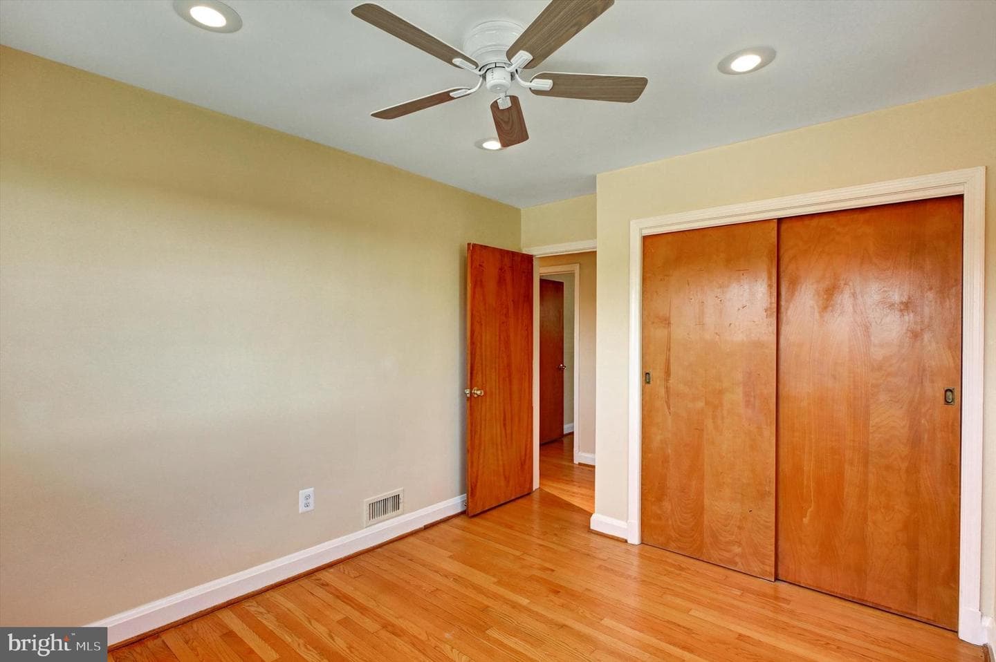 135 Dublin Drive photo 17