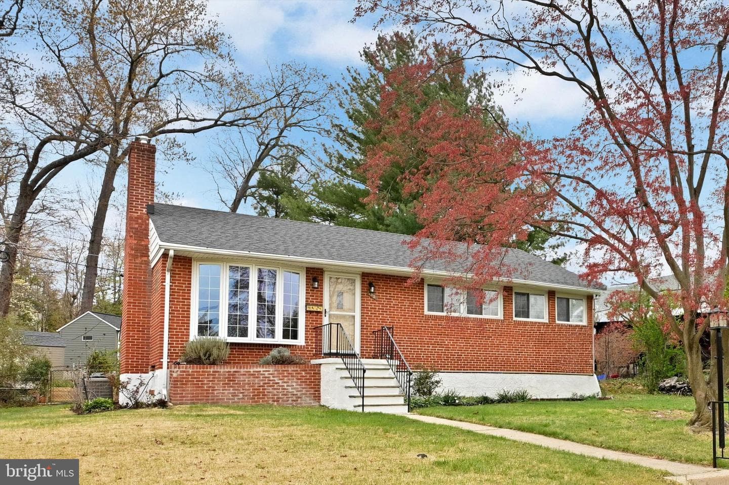 135 Dublin Drive photo 2