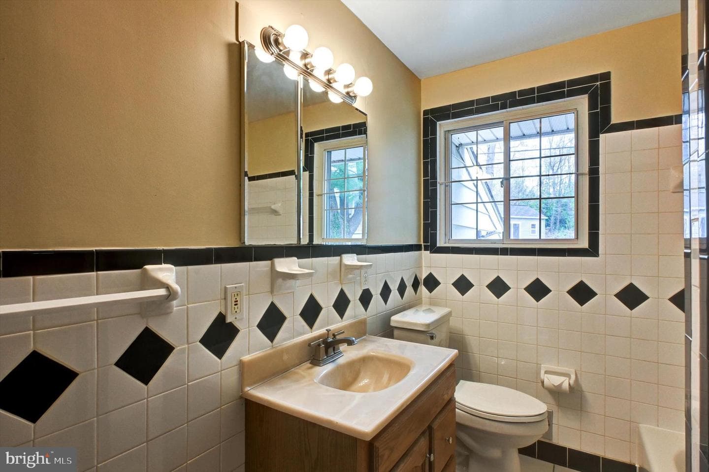 135 Dublin Drive photo 23