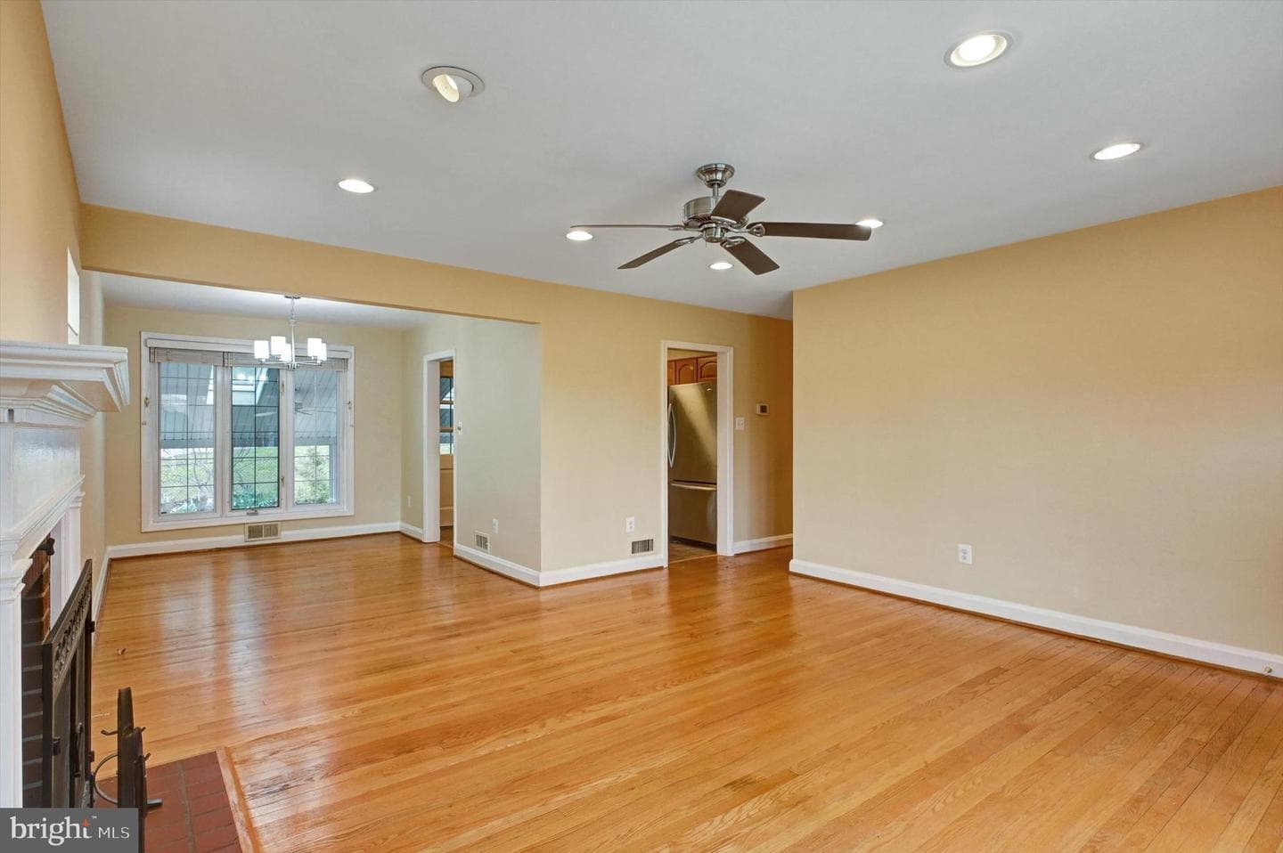 135 Dublin Drive photo 7