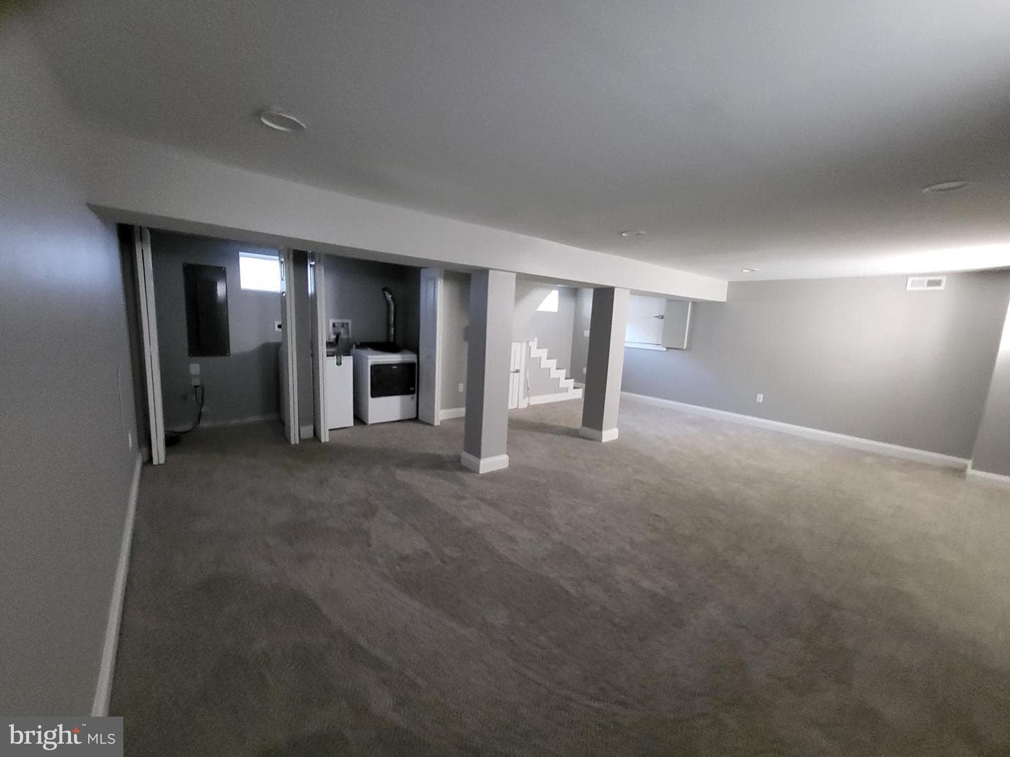 16 Waldron Avenue photo 13