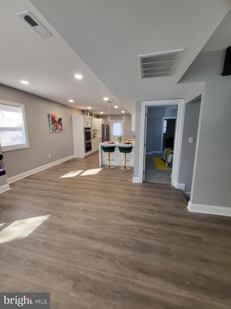 16 Waldron Avenue photo 5