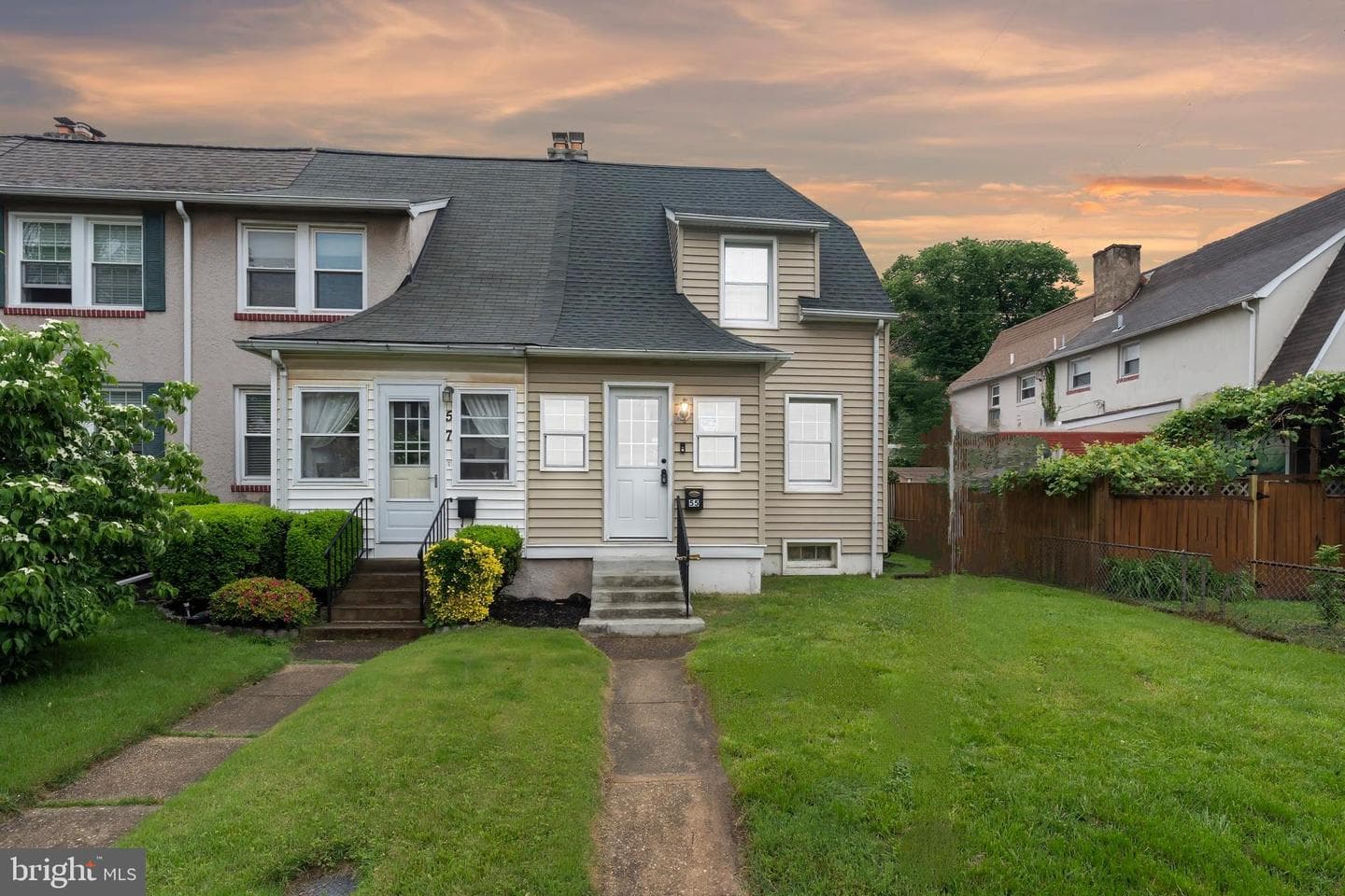 55 Kinship Road photo 2