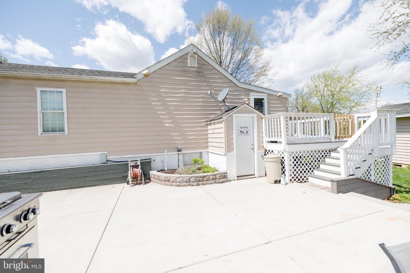 3637 Hernwood photo 18