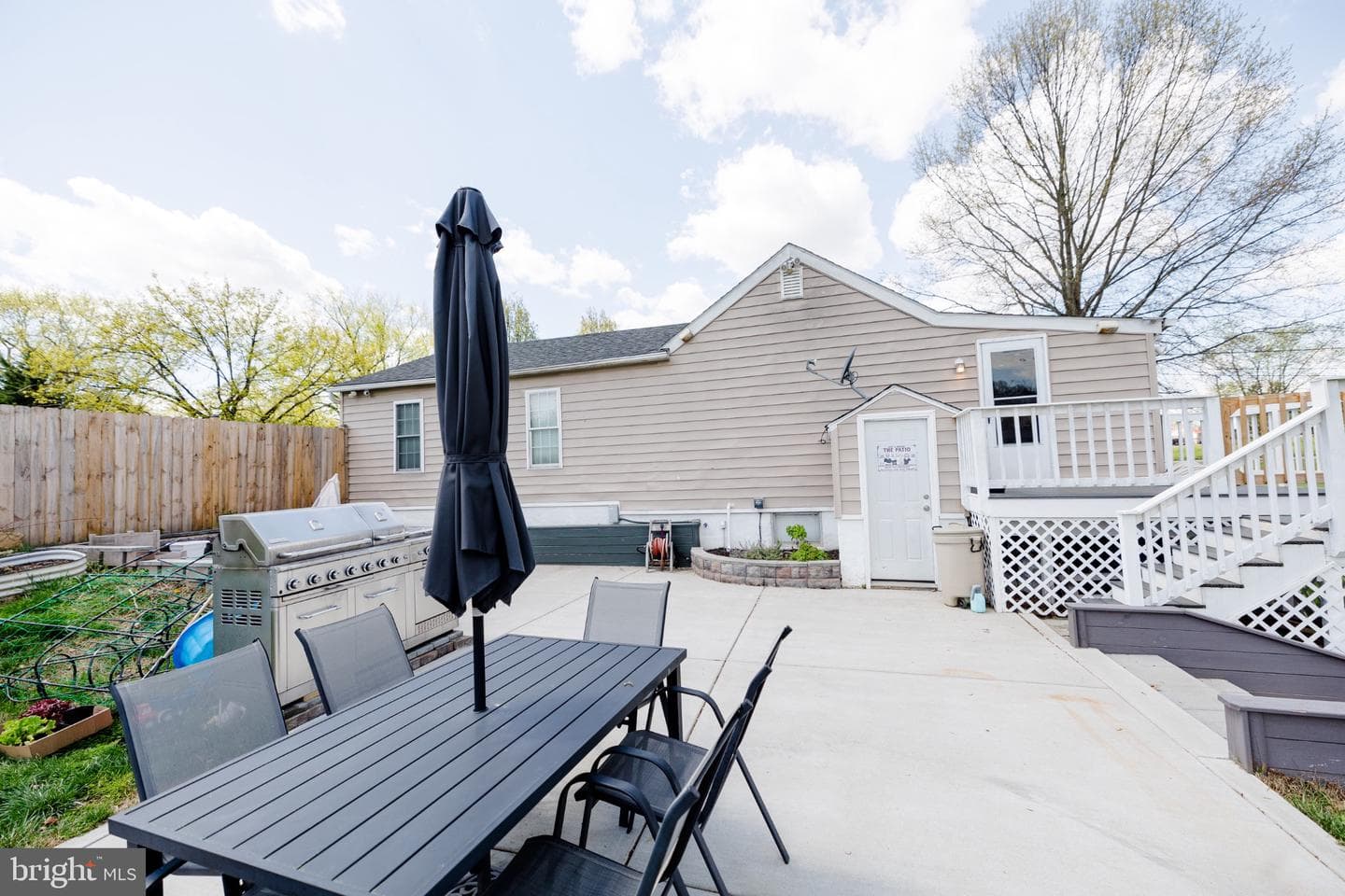 3637 Hernwood photo 19
