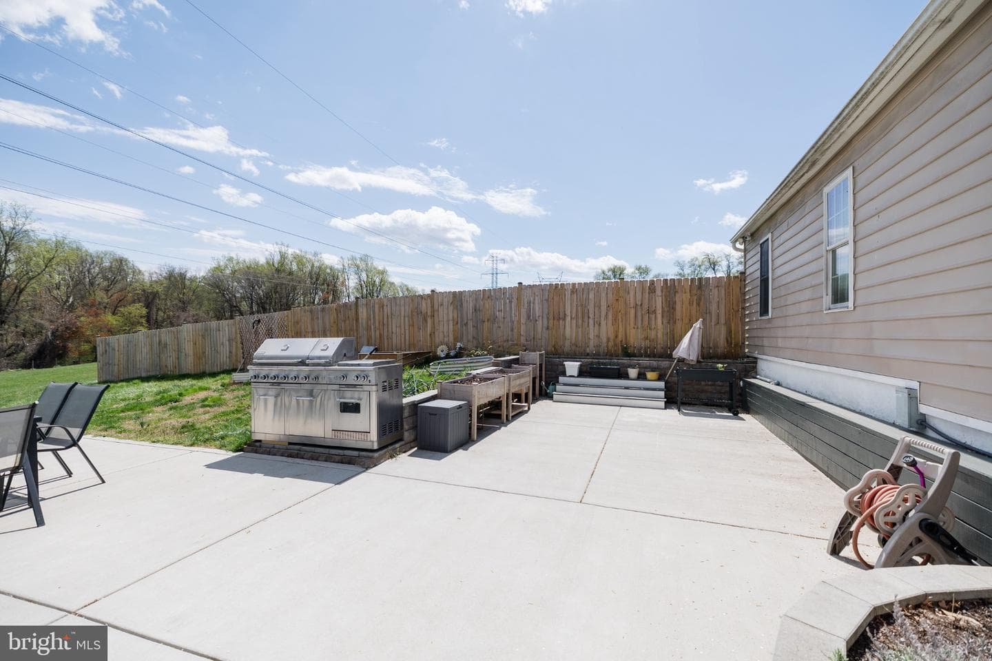 3637 Hernwood photo 24
