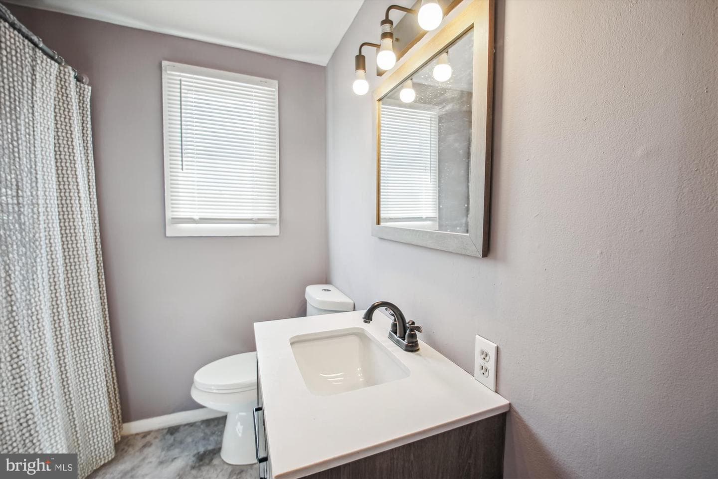 1036 Foxwood Lane photo 20