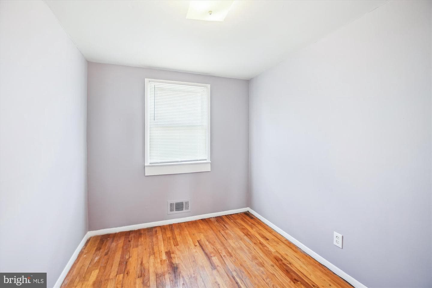 1036 Foxwood Lane photo 23