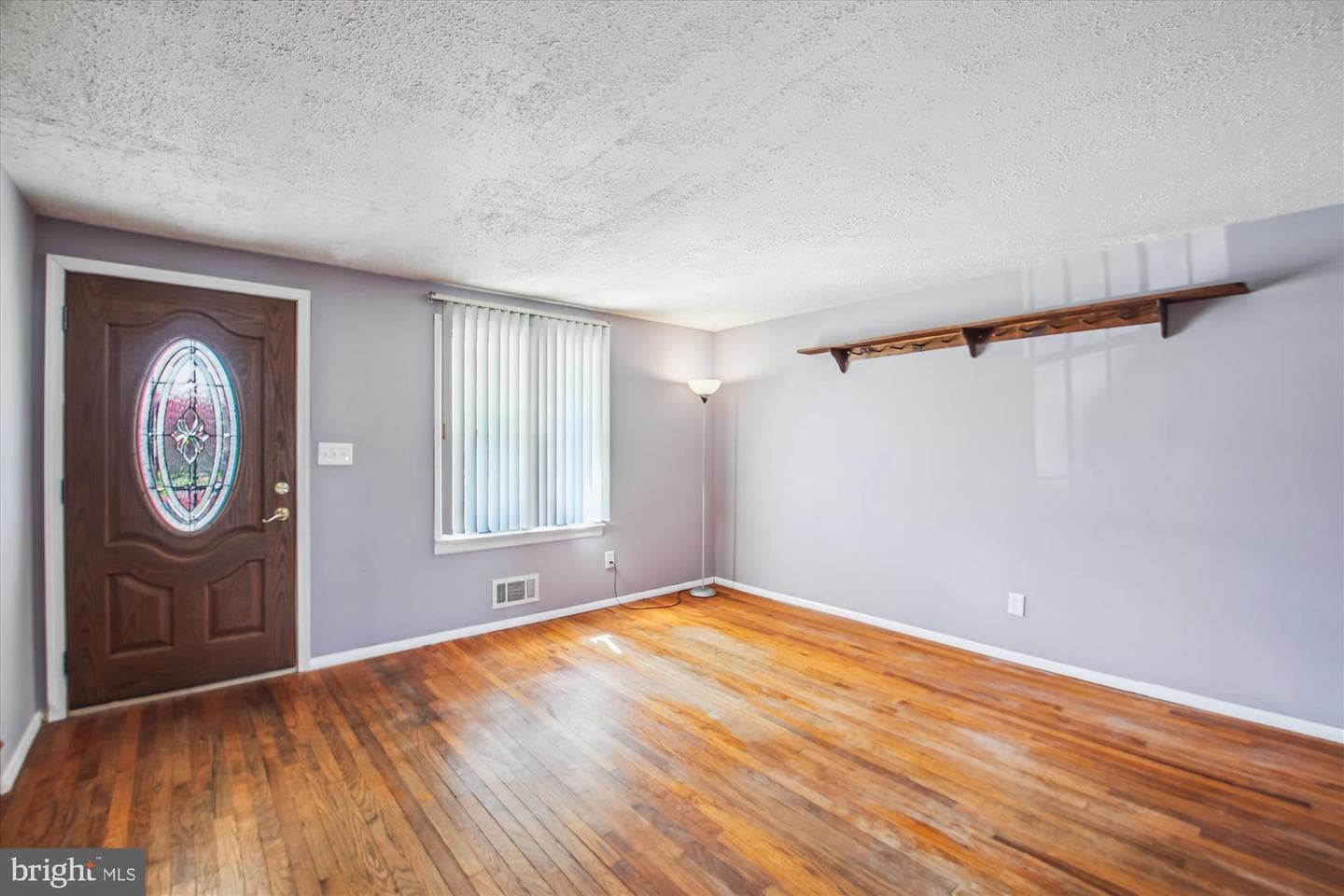 1036 Foxwood Lane photo 7