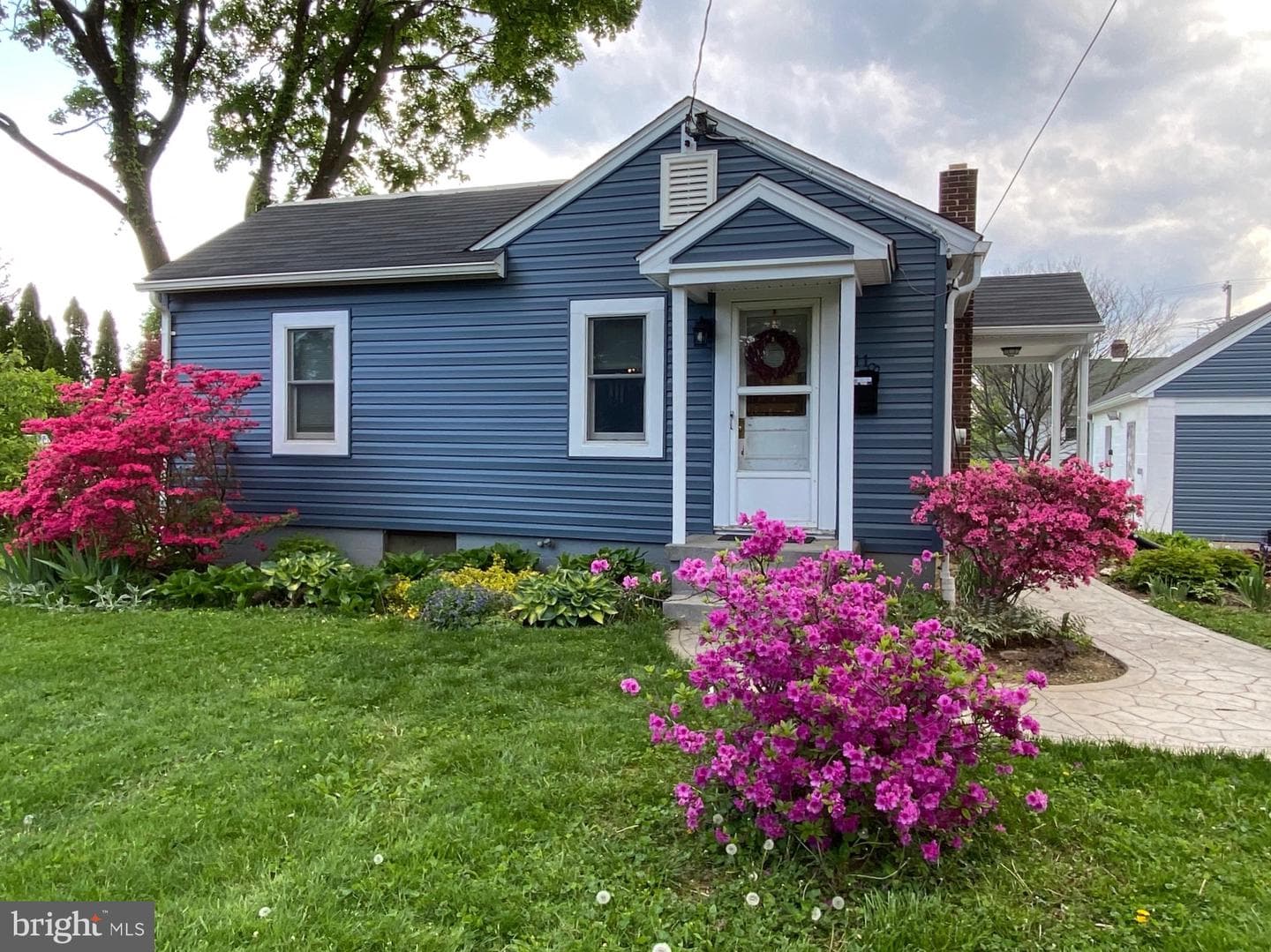118 1st Avenue photo 3