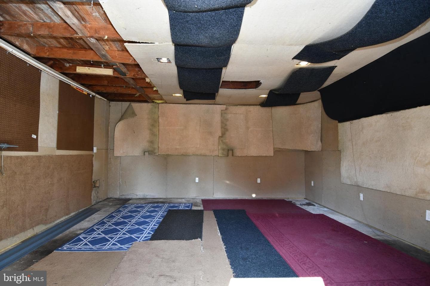 118 1st Avenue photo 38