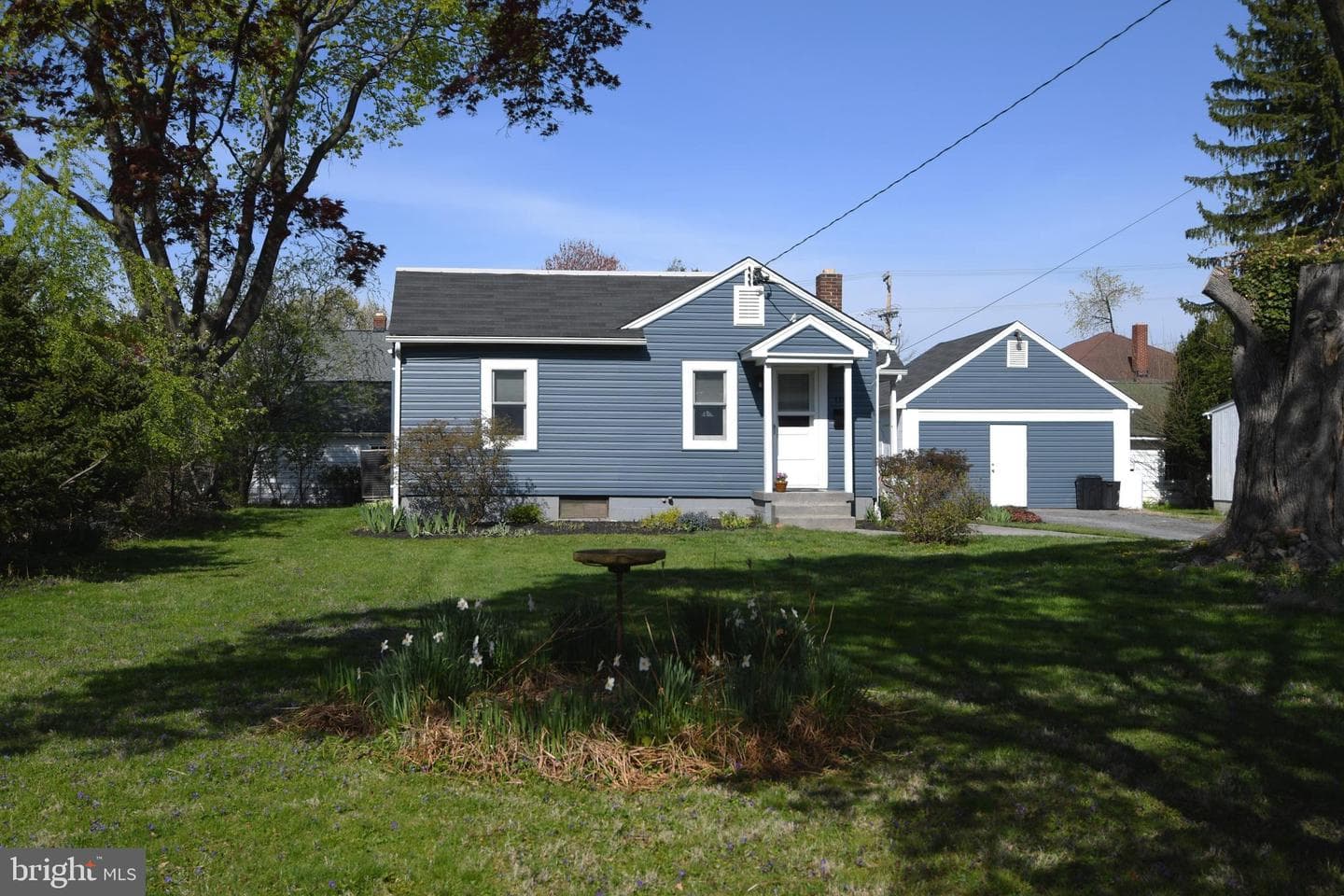 118 1st Avenue photo 4
