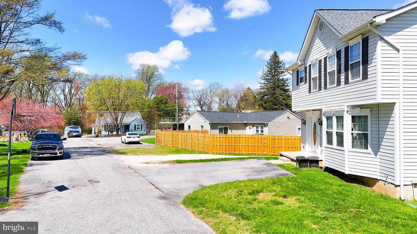 3443 Chapman Road photo 9