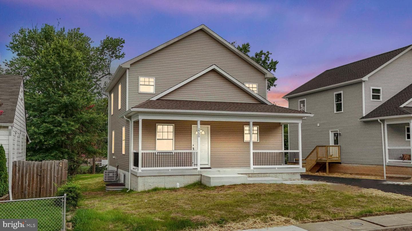 2730 Daisy Avenue photo 1