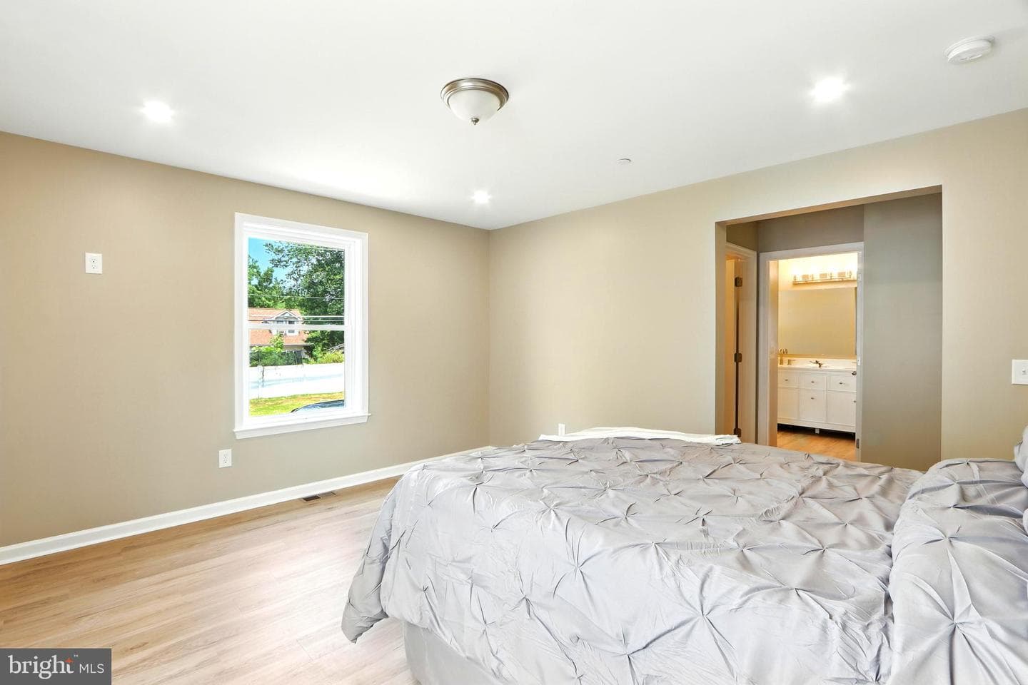 2730 Daisy Avenue photo 19