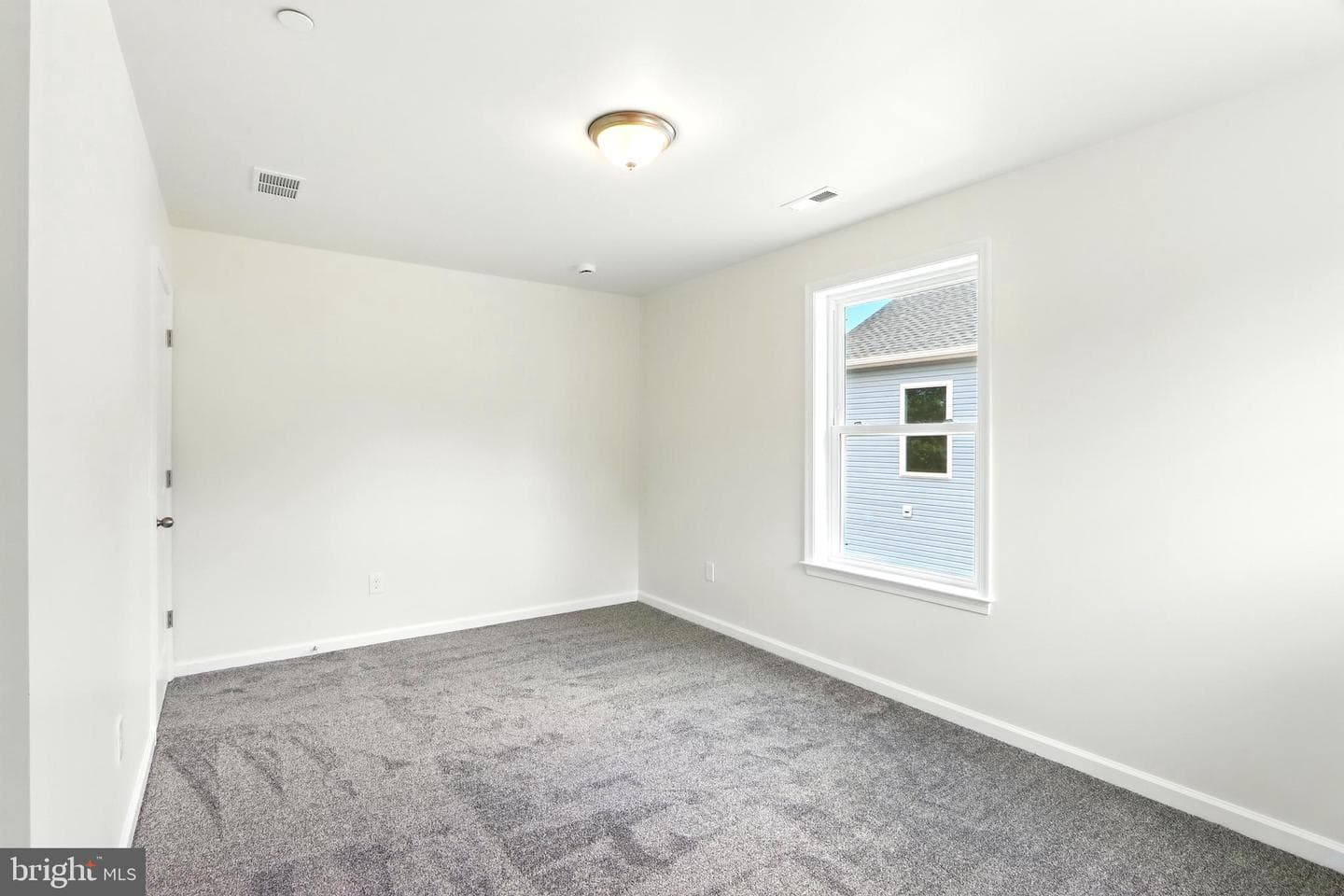 2730 Daisy Avenue photo 30