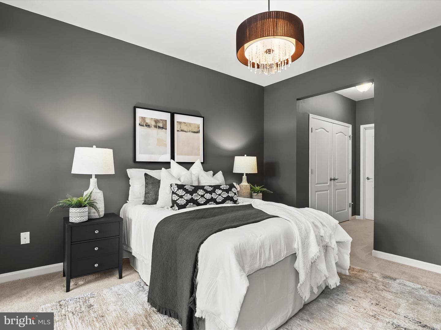 601 Quicksilver Court #401 photo 18