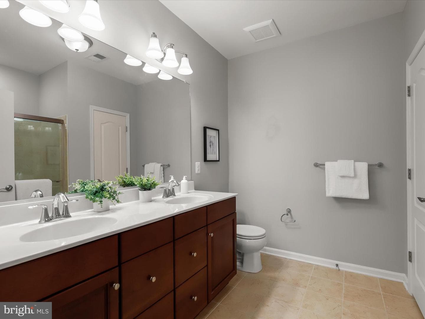 601 Quicksilver Court #401 photo 20