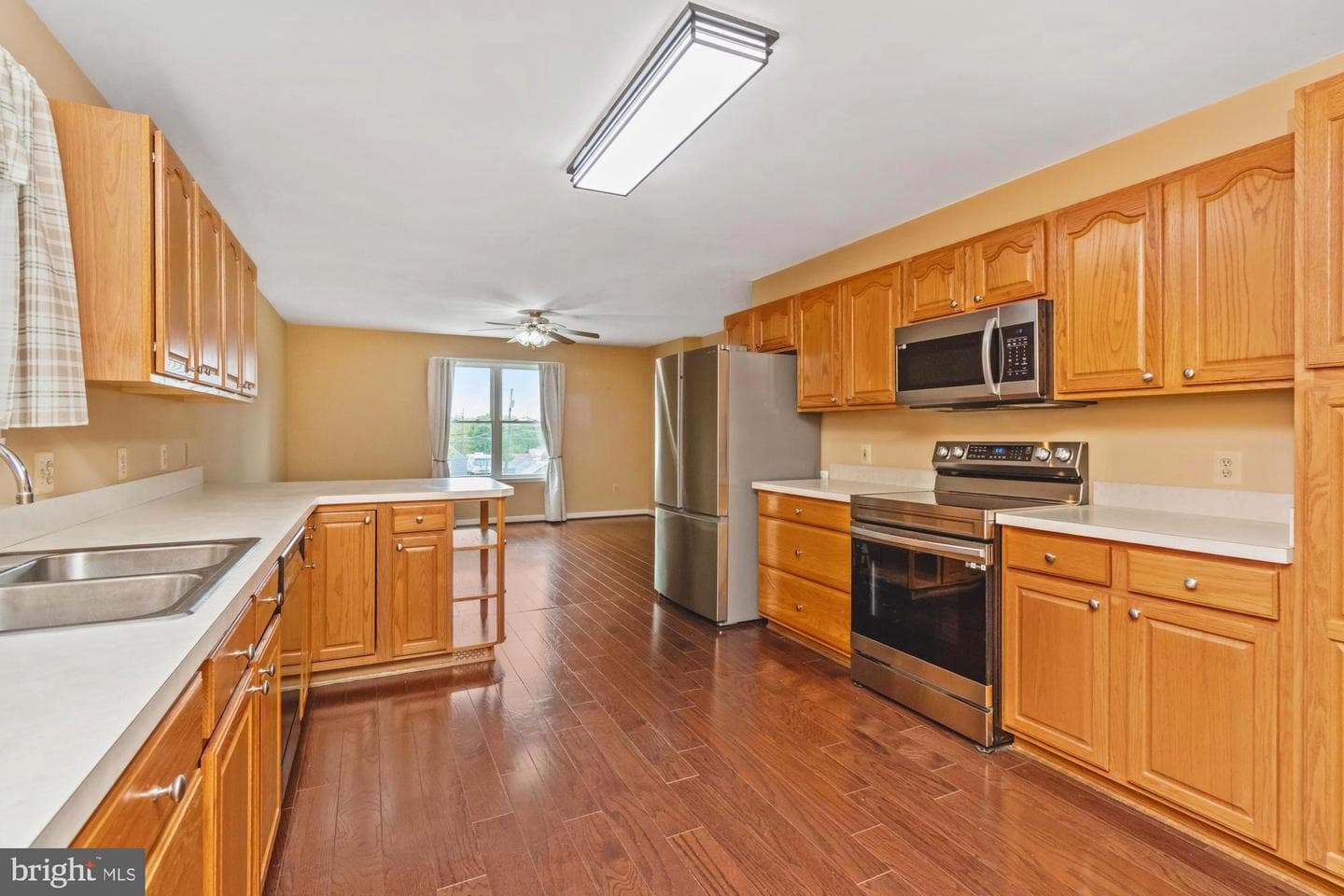 8007 Dalesford Road photo 13
