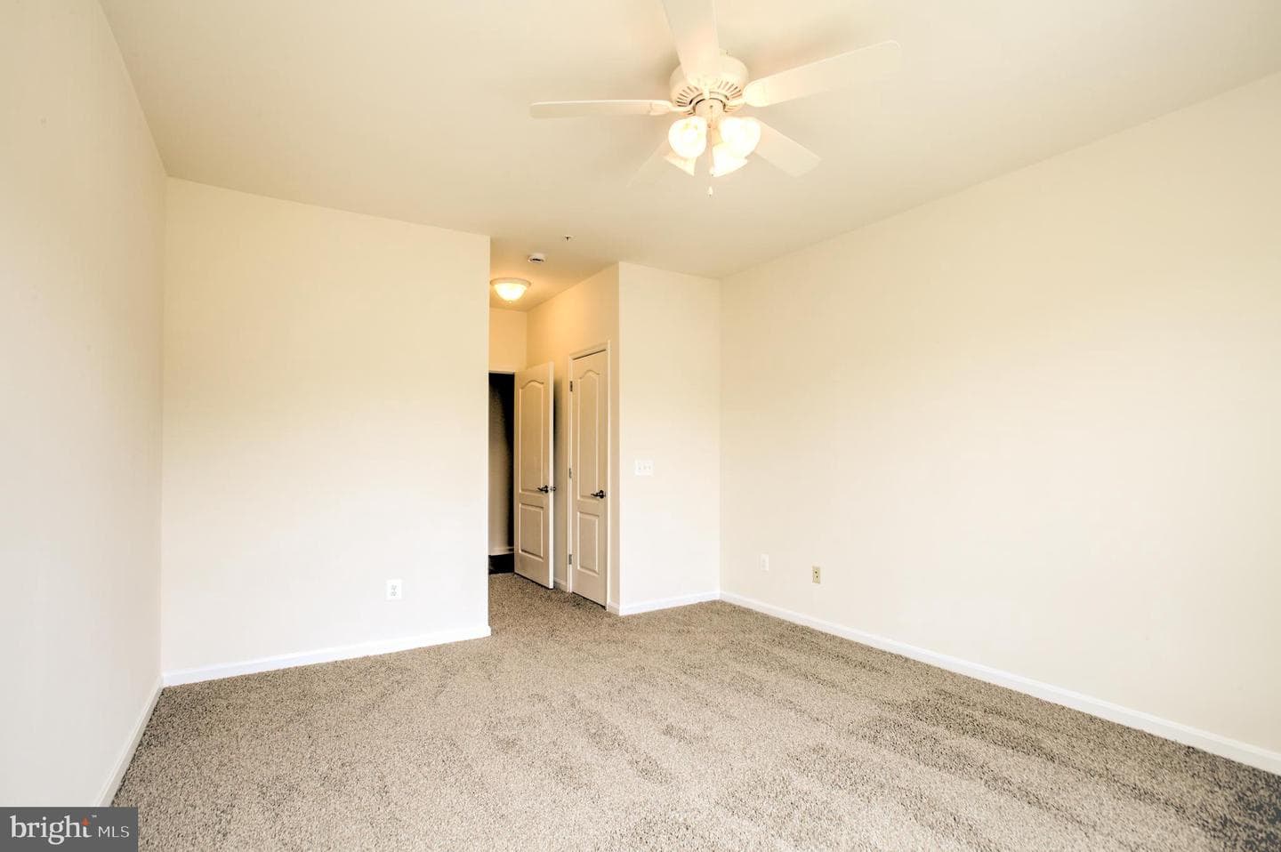 7400 Travertine Drive #408 photo 21