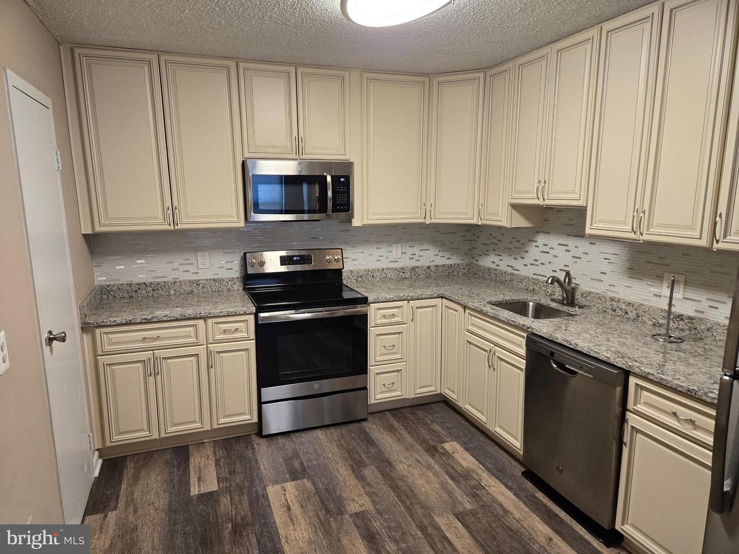 205 E Joppa Road #2509 photo 12