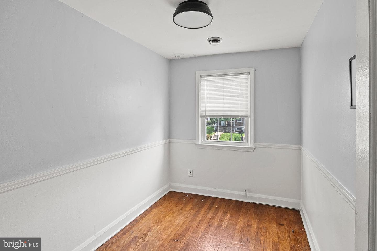 1060 Elm Road photo 14
