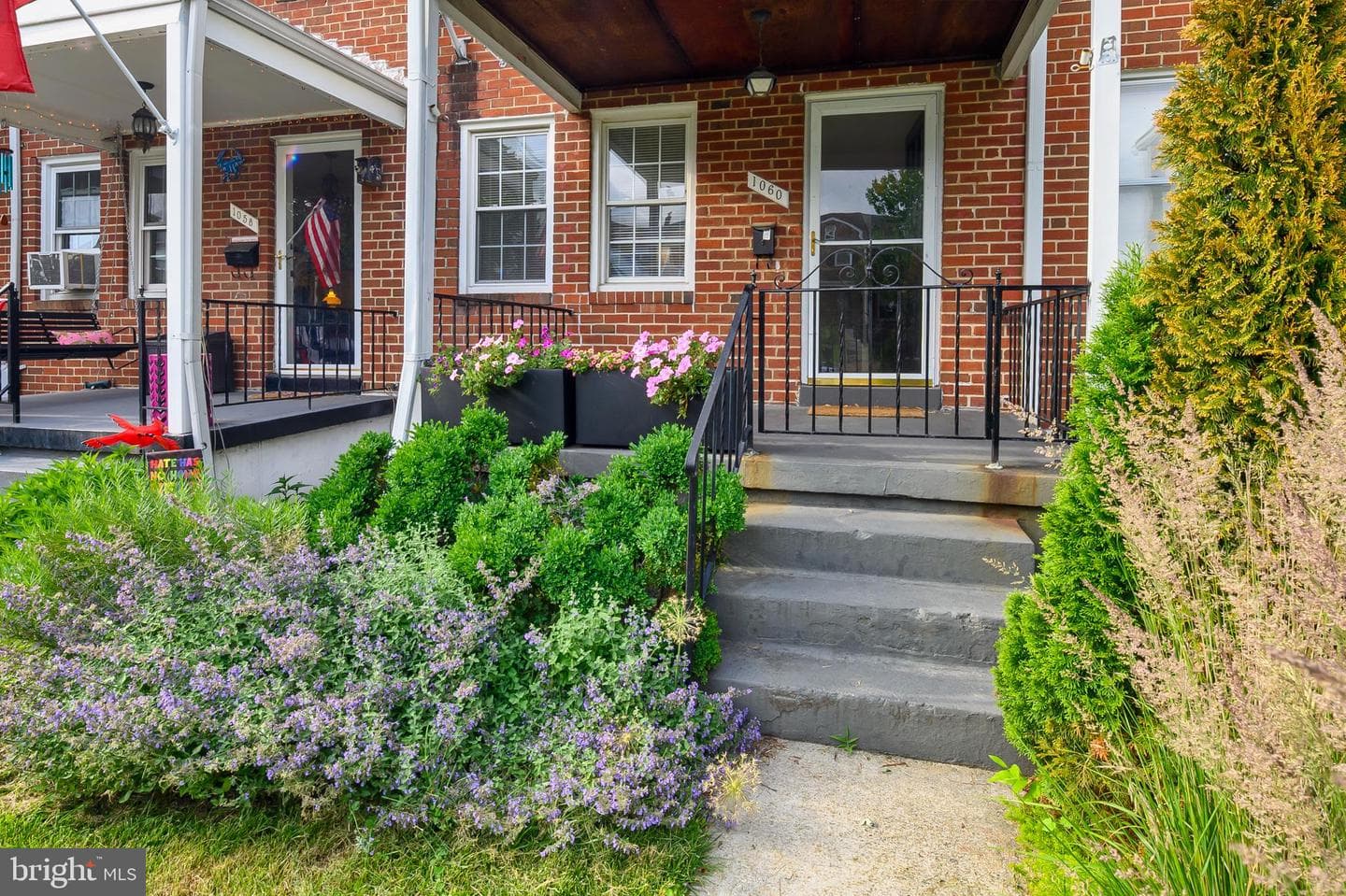 1060 Elm Road photo 3