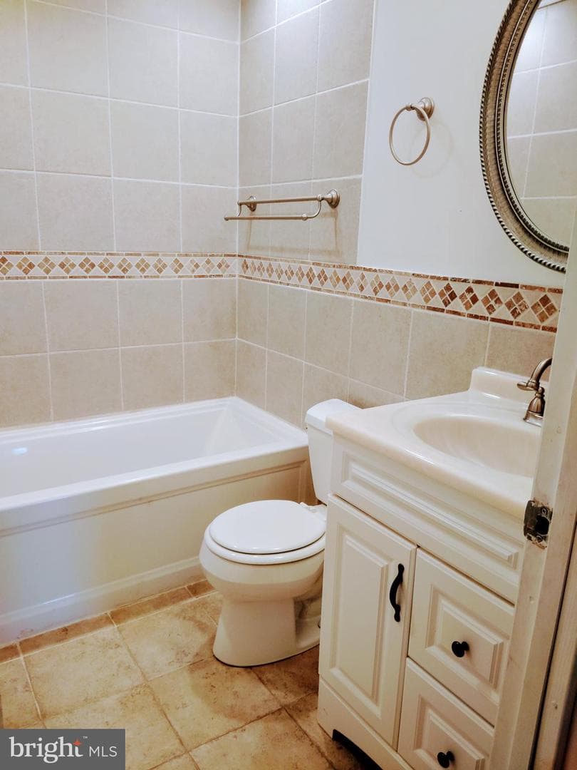 3706 Lamoine Road photo 17