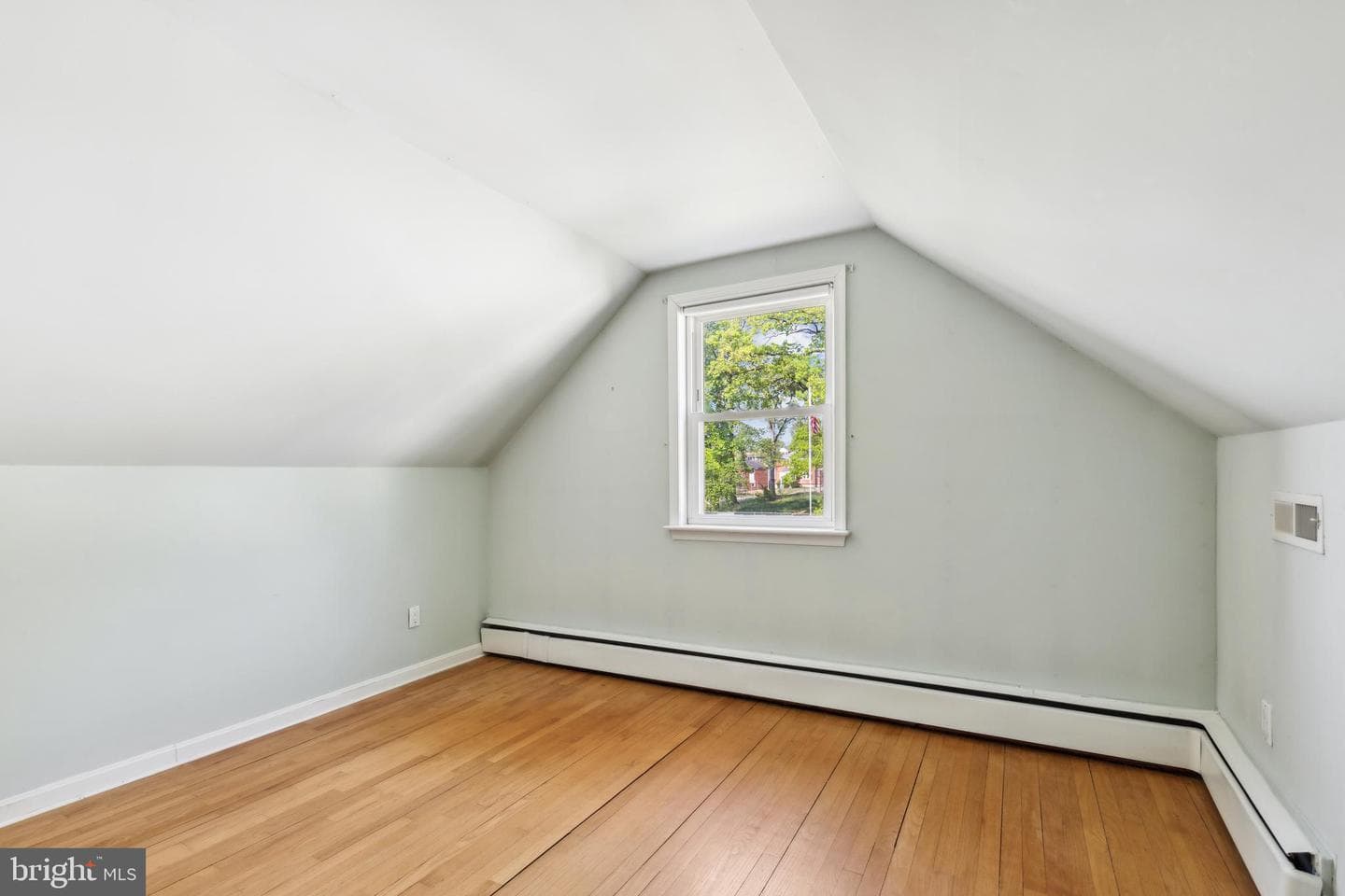 1812 Wildwood Avenue photo 34