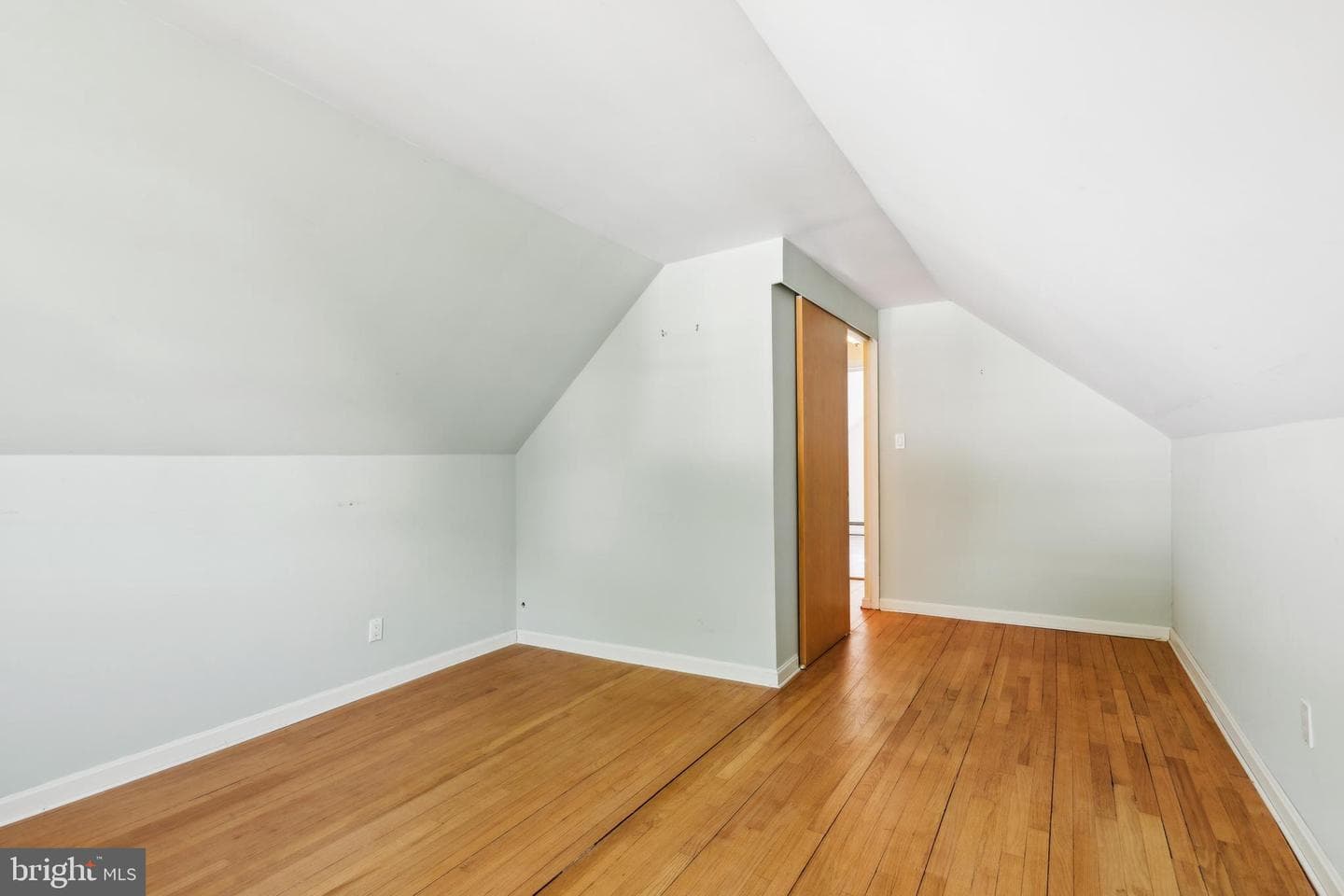 1812 Wildwood Avenue photo 36