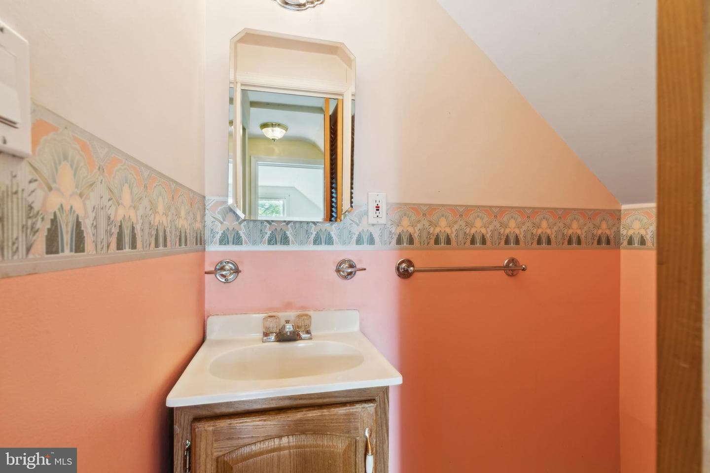 1812 Wildwood Avenue photo 41