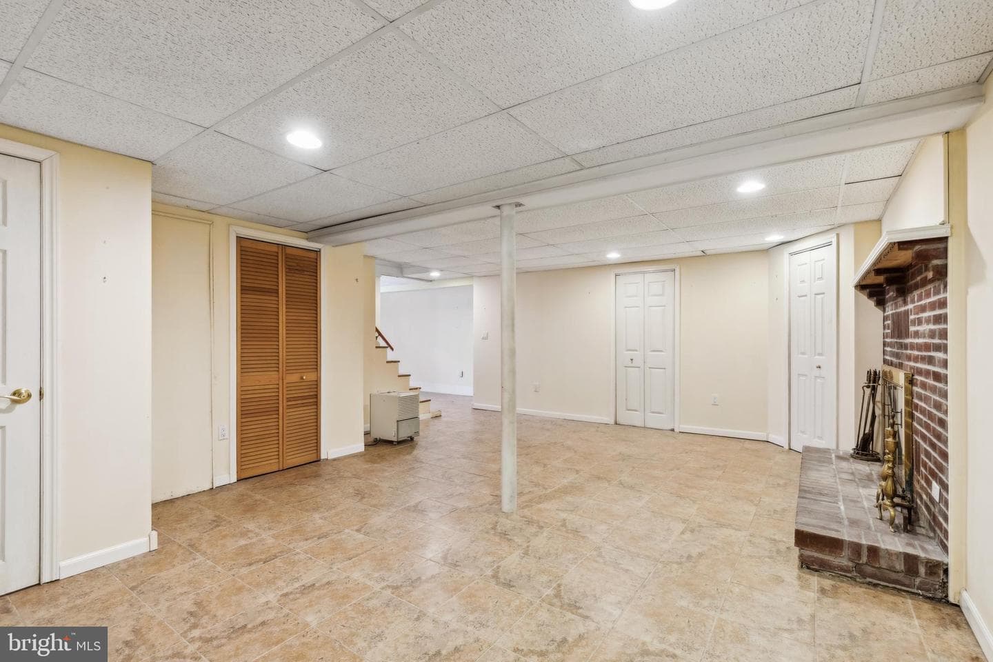 1812 Wildwood Avenue photo 45