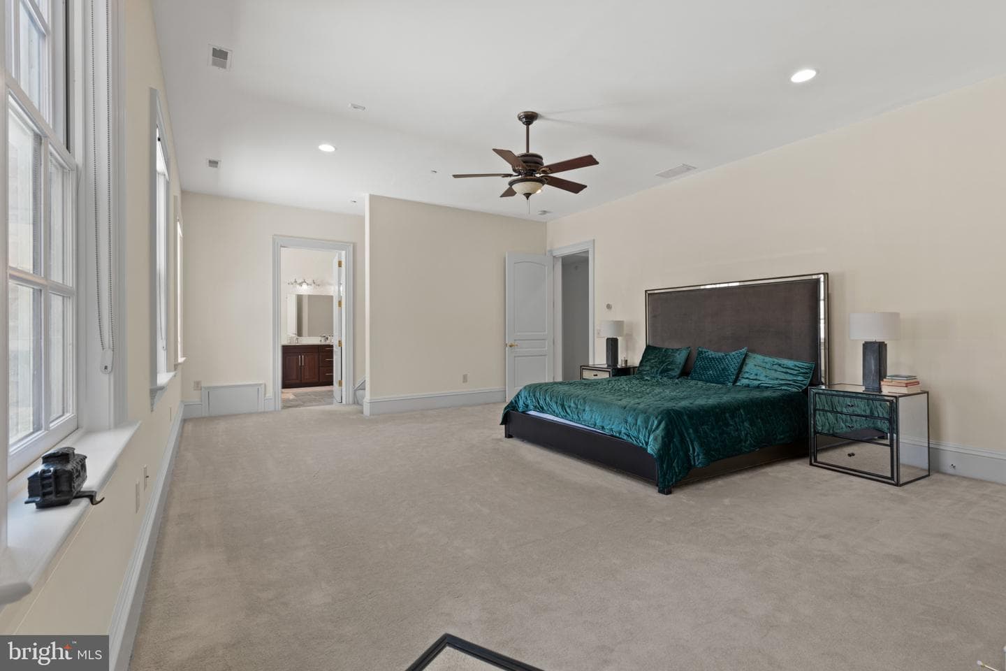 14815 Dover Road photo 53
